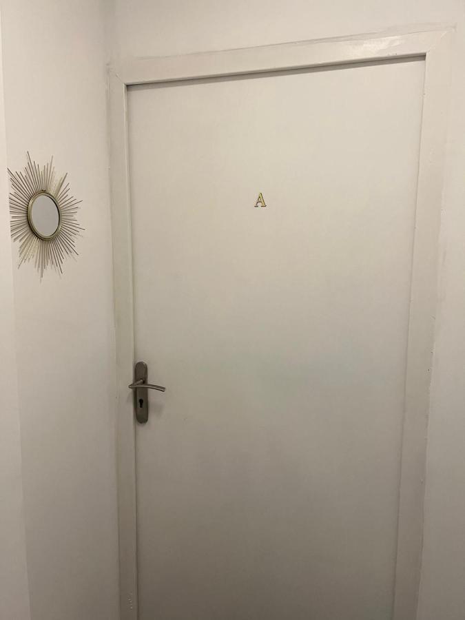Apt A Africa, 30M2, Centre, Balcon Valenciennes Exterior foto